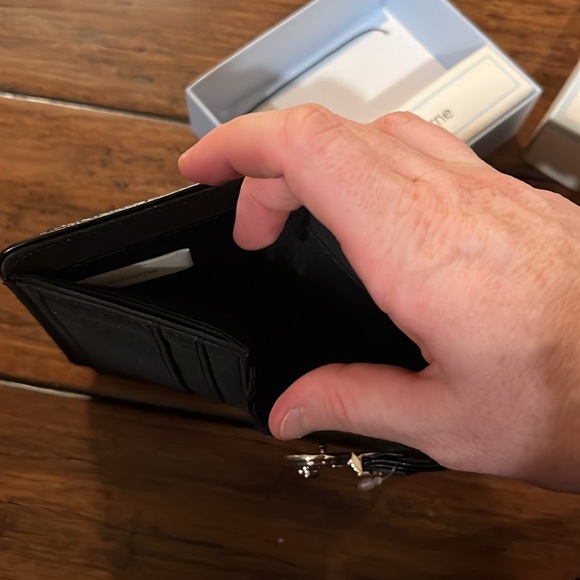 Wallet! - Picture 5 of 7